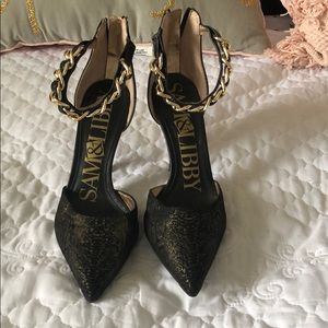 Black/Gold Ladies heels